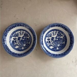 Vintage 1833 Blue Willow Semi China England 6 1/4 Cereal & Desert Bowls Set of 2